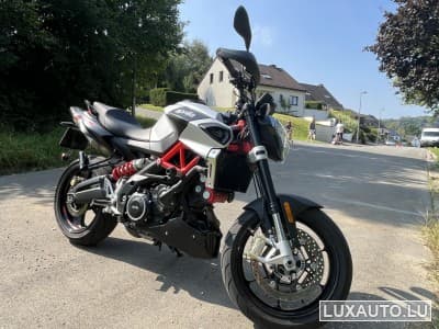 Aprilia Shiver Ligne Akrapovic (2019) - Photo 5