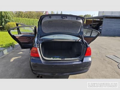 BMW 325 (2006) - Photo 14