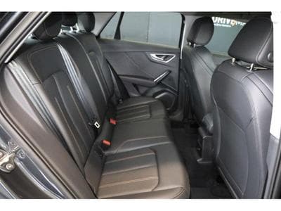 Audi Q2 35 TFSI S Tronic (2024) - Photo 11