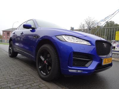Jaguar F-Pace 2.0 d R-Sport 241CV (2020) - Photo 4