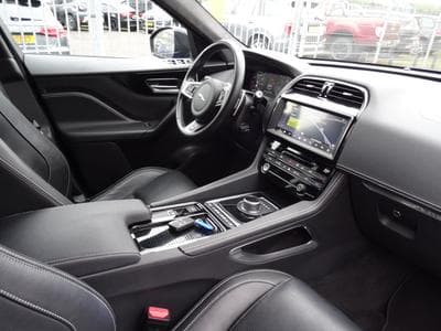 Jaguar F-Pace 2.0 d R-Sport 241CV (2020) - Photo 5