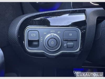 Mercedes A 180 AMG Line (2023) - Foto 8