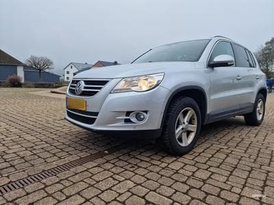 VW Tiguan 2.0 TDI Bluemotion (2011) - Photo 1