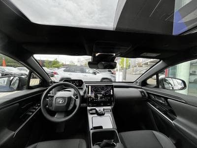 Toyota bZ4X STYLE PLUS (2023) - Photo 13