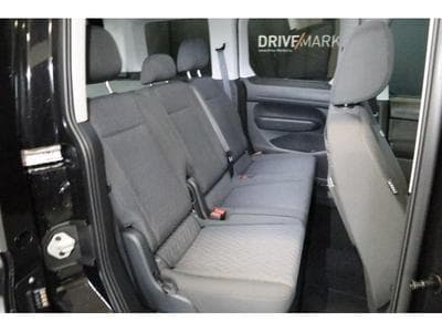 VW Caddy V Life (2024) - Photo 9