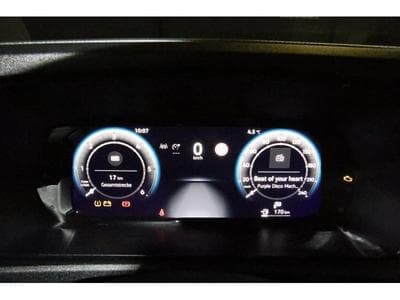 VW Caddy V Life (2024) - Photo 4