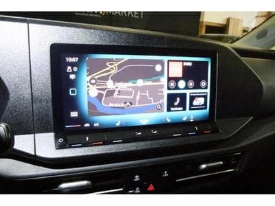 VW Caddy V Life (2024) - Photo 5