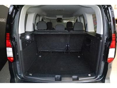 VW Caddy V Life (2024) - Photo 6