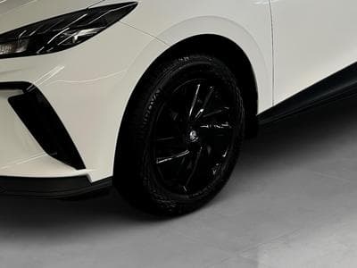 MG MG4 STANDARD (2023) - Photo 7