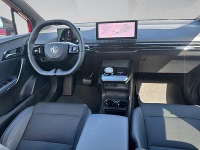 MG MG4 ELECTRIC (2023) - Photo 8