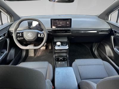 MG MG4 ELECTRIQUE (2023) - Photo 14