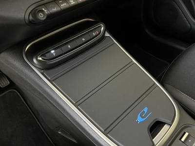 Jeep Avenger SUMMIT (2023) - Photo 9