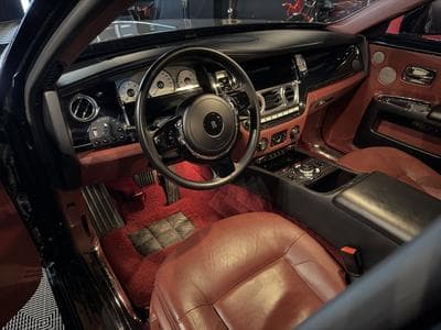 Rolls-Royce Ghost Ghost 6.6i V12 571CV LIMOUSINE (2010) - Photo 6