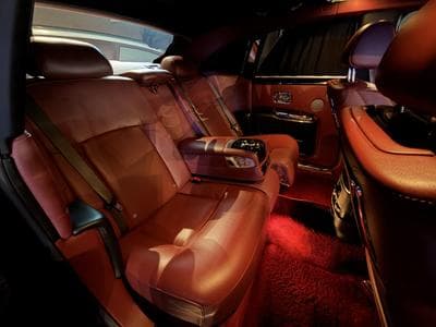 Rolls-Royce Ghost Ghost 6.6i V12 571CV LIMOUSINE (2010) - Photo 9