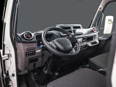 Fuso eCanter 4.25t e 4.25t Koffer (2024) - Photo 6