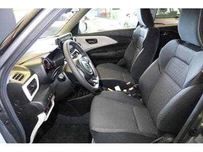 Suzuki Swift GL+ (2024) - Photo 15