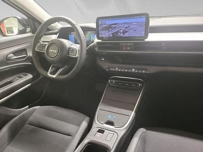 Jeep Avenger Altitude (2024) - Photo 11