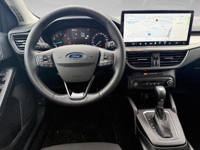 Ford Focus Titanium (2023) - Photo 14