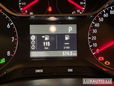 Opel Crossland X Innovation (2020) - Photo 13