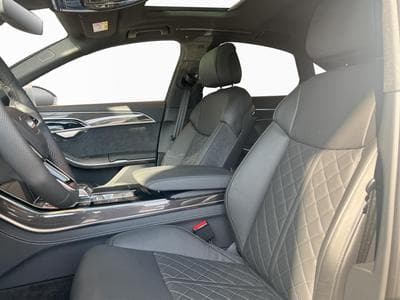 Audi S8 S8 TFSI quattro tiptronic (2025) - Photo 9