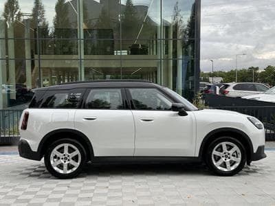 MINI Countryman COUNTRYMAN CLASSIC (2024) - Photo 3