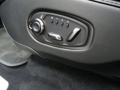 Aston-Martin DBX 4.0 V8 550 (2021) - Foto 12