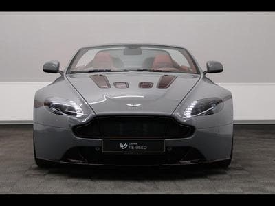 V8 Vantage