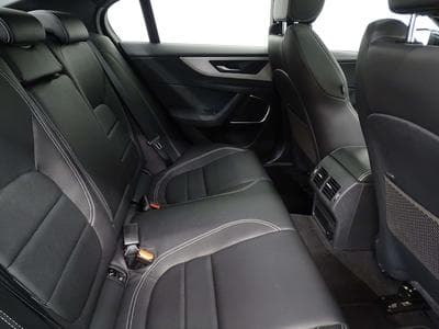 Jaguar XE R-Dynamic SE P250 (2023) - Foto 8