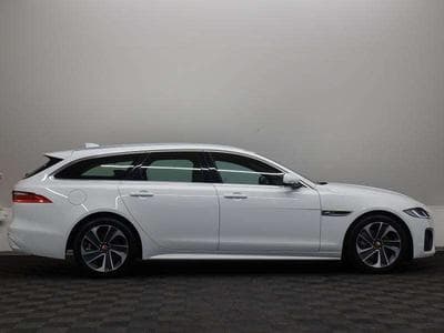 Jaguar XF Sportbrake D200 R-Dynamic S Auto RWD (2023) - Foto 3