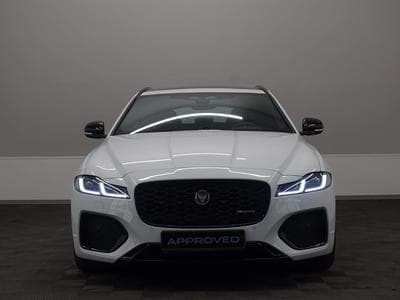 Jaguar XF D200 R-Dynamic SE RWD Auto (2024) - Foto 2