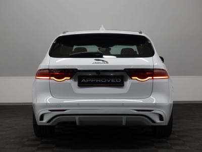 Jaguar XF D200 R-Dynamic SE RWD Auto (2024) - Foto 5