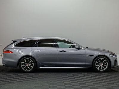 Jaguar XF D200 R-DYNAMIC SE AWD AUTO (2023) - Foto 3