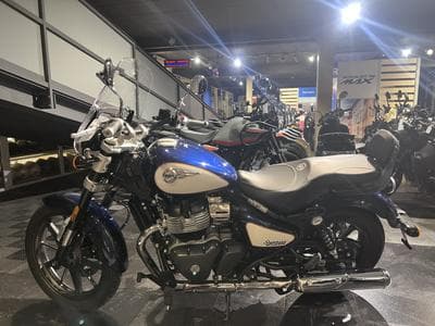 Royal Enfield Meteor Bleu  Celestial (2025) - Foto 4