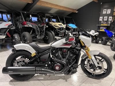 Indian 101 Scout Classic Ltd + Tech White  Metallic  w/ graphics (2026) - Photo 1