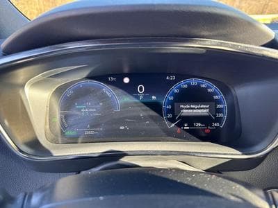 Toyota Corolla Touring Sports 2.0 Hybrid CVT (2023) - Photo 9