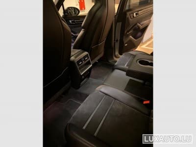 Porsche Cayenne GTS (2022) - Photo 10