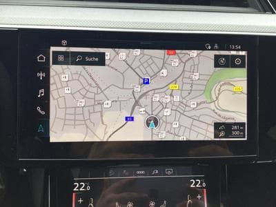 Audi Q8 Sportback e-tron s-line (2025) - Foto 10