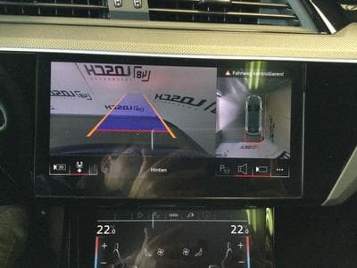 Audi Q8 Sportback e-tron s-line (2025) - Foto 11