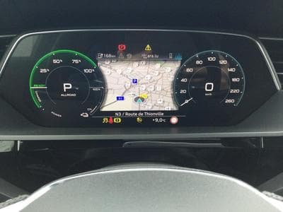 Audi Q8 Sportback e-tron s-line (2025) - Foto 12