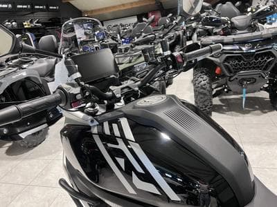 QJmotor SRT 600 SX TOURING (2026) - Photo 6