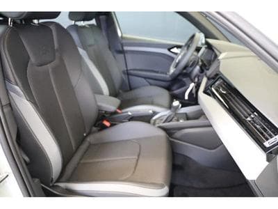 Audi A1 Sportback S Line (2024) - Photo 9