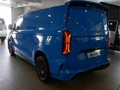 Ford Transit FOURGON 320S MS-RT 2.0TD170 T6.2 A8 4WD SWB 2.0 170ch (2025) - Foto 3