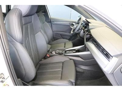 Audi A3 Sportback S Line (2024) - Photo 10