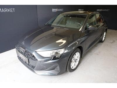 Audi A3 Sportback S Line (2024) - Photo 6