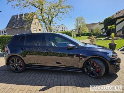 VW Golf GTI Performance (2018) - Photo 1