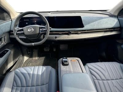 Nissan Ariya EVOLVE (2025) - Photo 9
