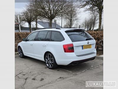 Skoda Octavia RS 184PS DSG (2016) - Photo 3
