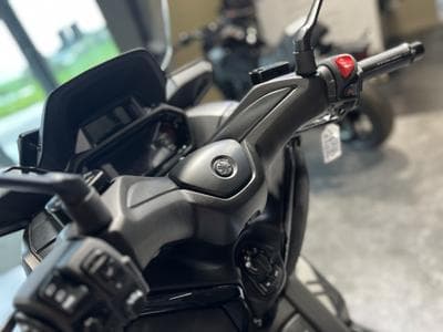 Yamaha X-Max TECH MAX (2026) - Photo 5