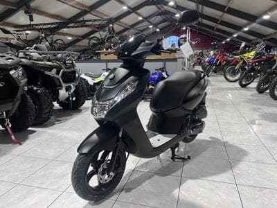 Peugeot Kisbee Black Edition CL B  45 km/h (2026) - Photo 2