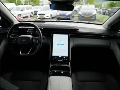 Ford Explorer Explorer 77kWh Extended Range RWD 286ch/210kW - A1 (2024) - Foto 4